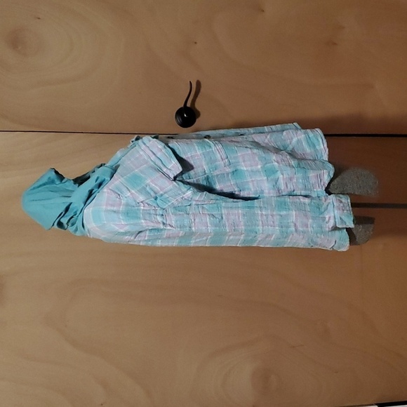 SO button flannel with hood - Picture 2 of 3